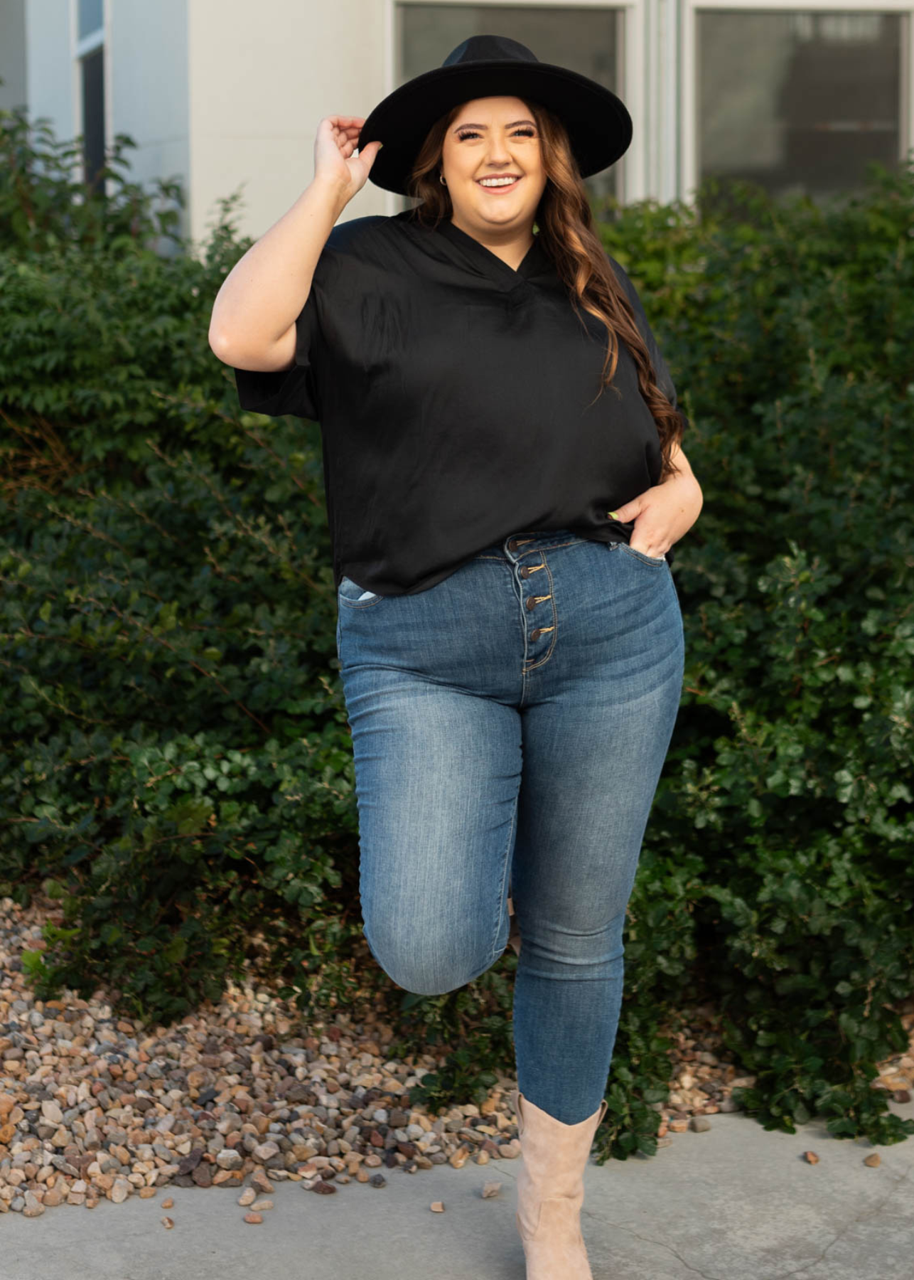 Plus size black top