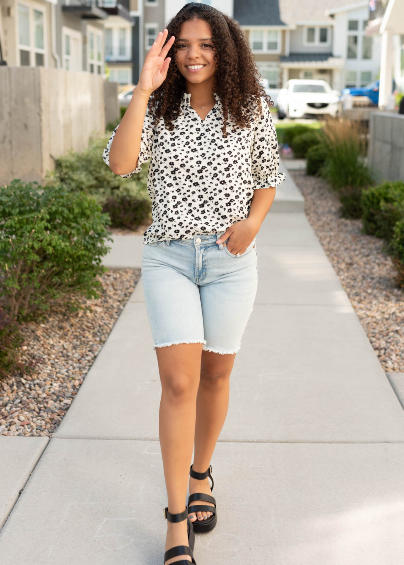 Short sleeve black floral top