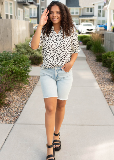 Short sleeve black floral top