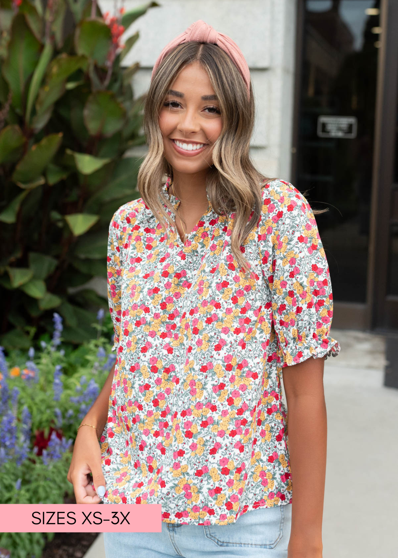 Small whtie mlti floral top