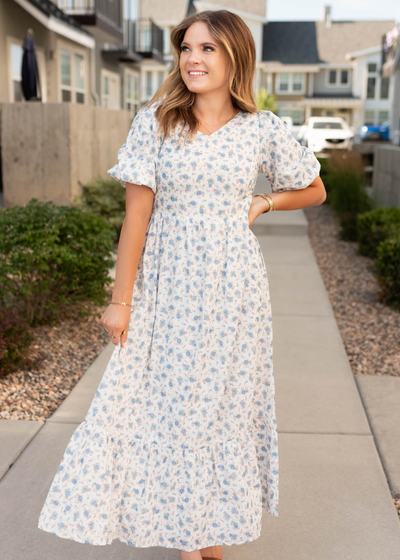 White blue floral dress with short sleeves