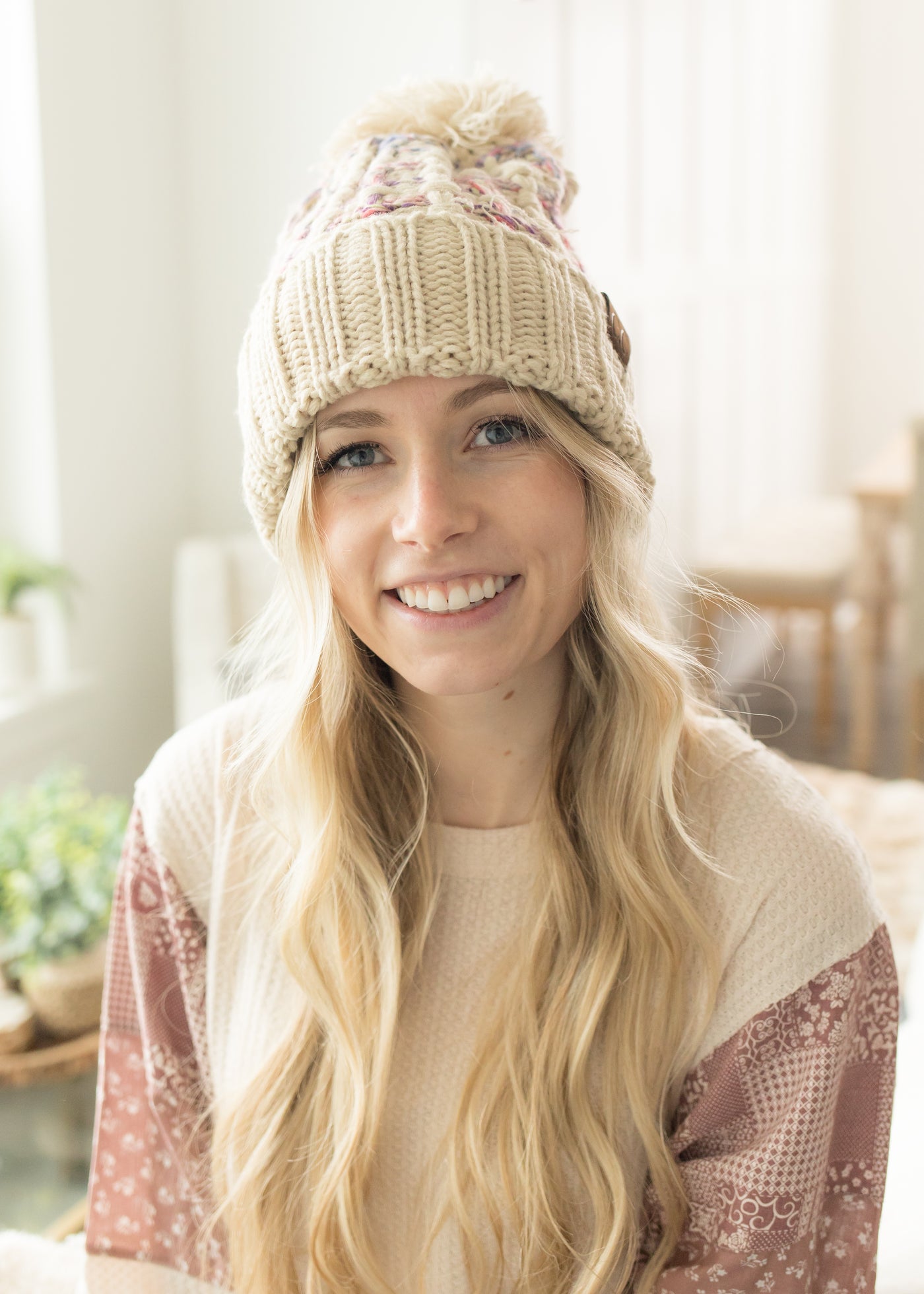 Kelly Beige Ombre Knit C.C Pom Pom Beanie