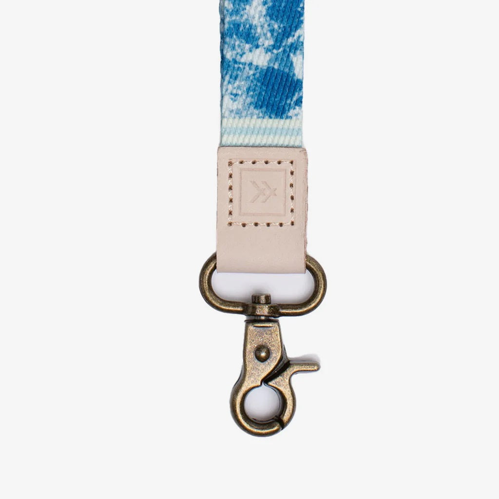 Thread Wallets Lexie Neck Lanyard