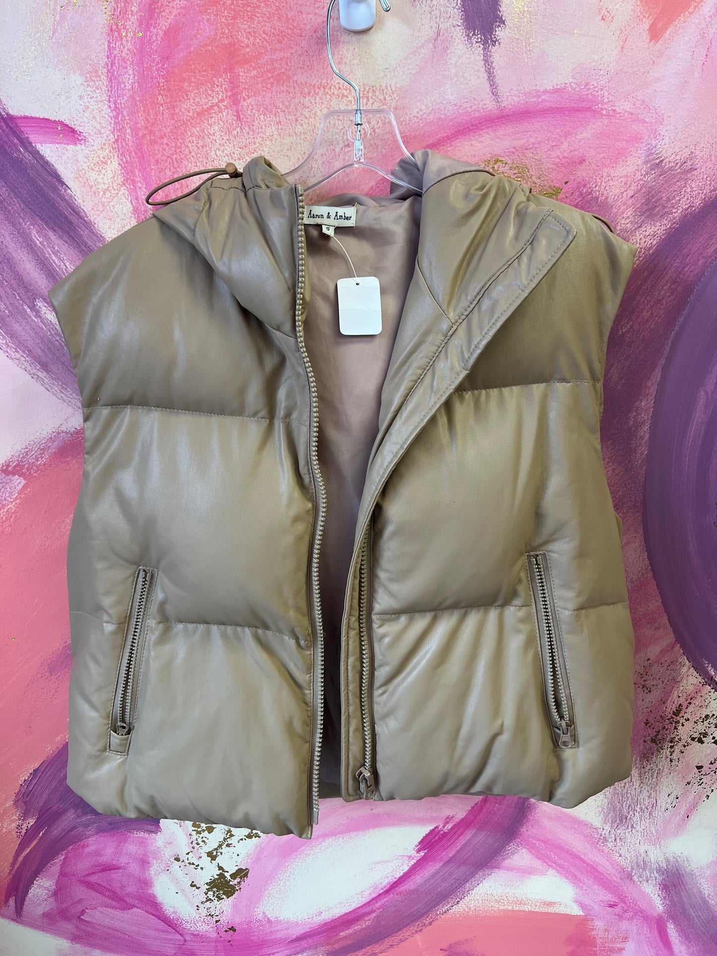 (SMALL) Camel Puffer Vest