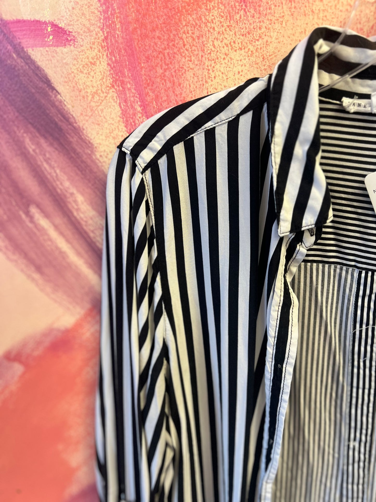 (LARGE) Stripped Button Up