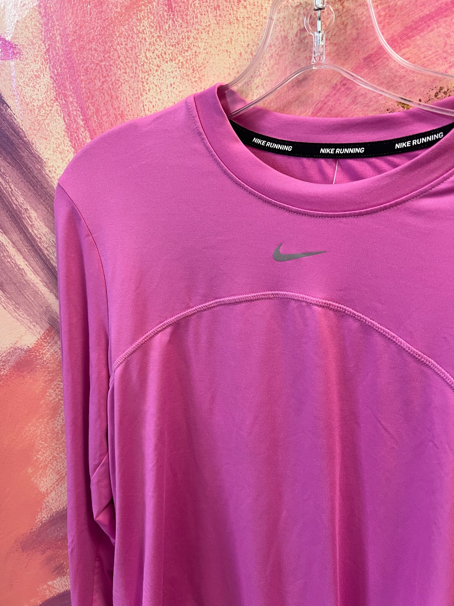 (MEDIUM) Nike Running Top