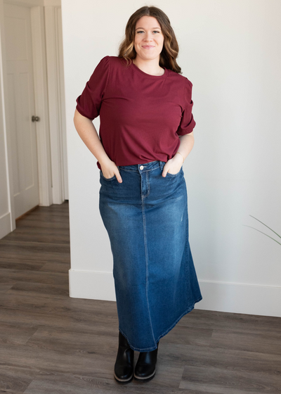 Plus size indigo wash denim skirt