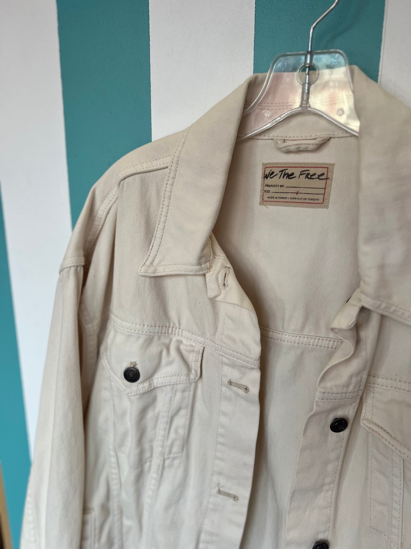 (LARGE) Free People Off white Denim Jacket