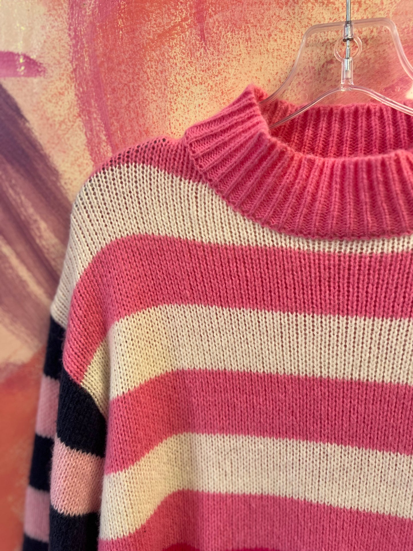 (MEDIUM) Listicle Sweater