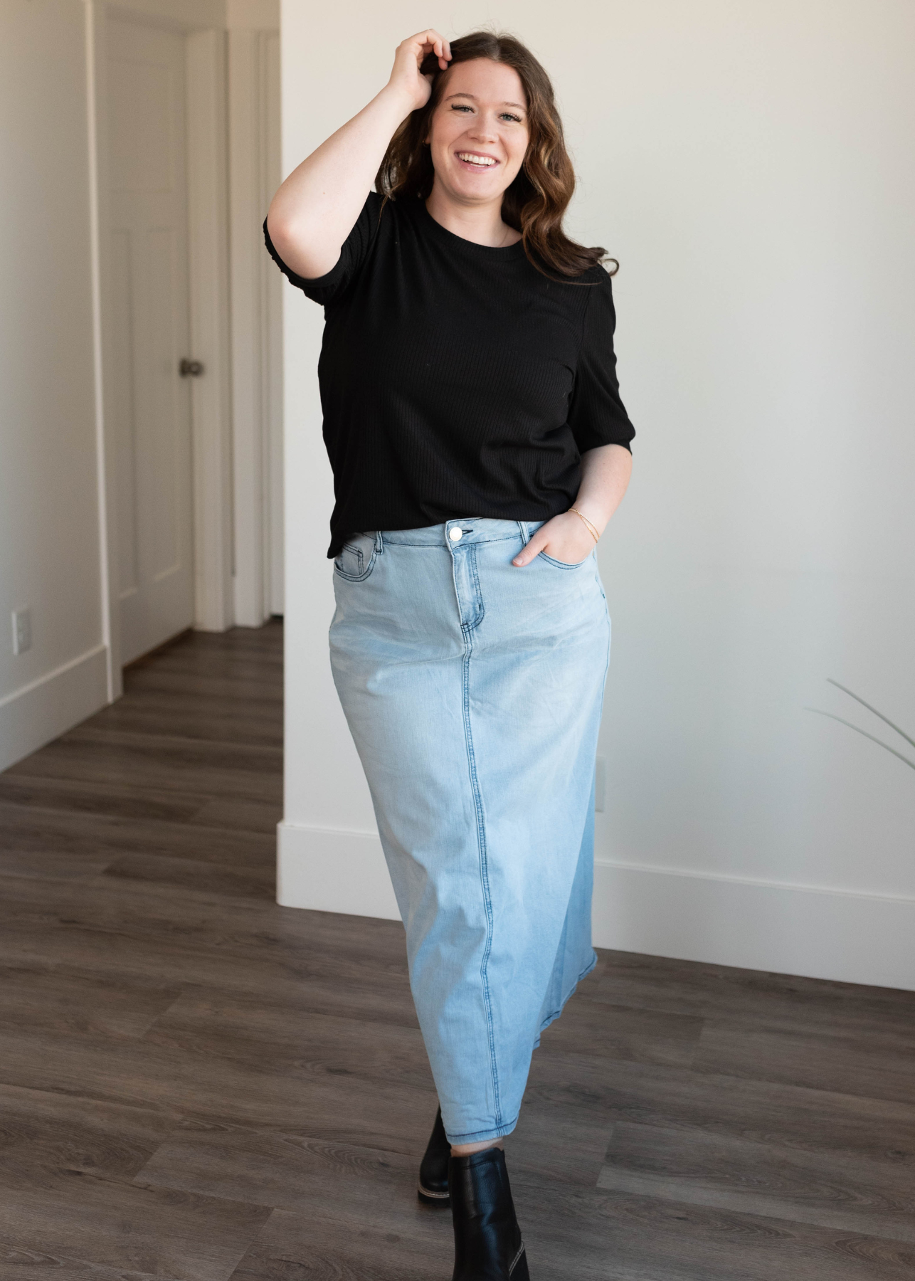 Plus size light wash indigo denim skirt