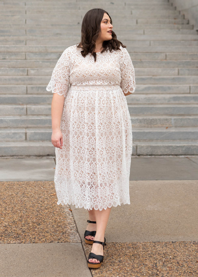 Short sleeve plus size ivory lace dress