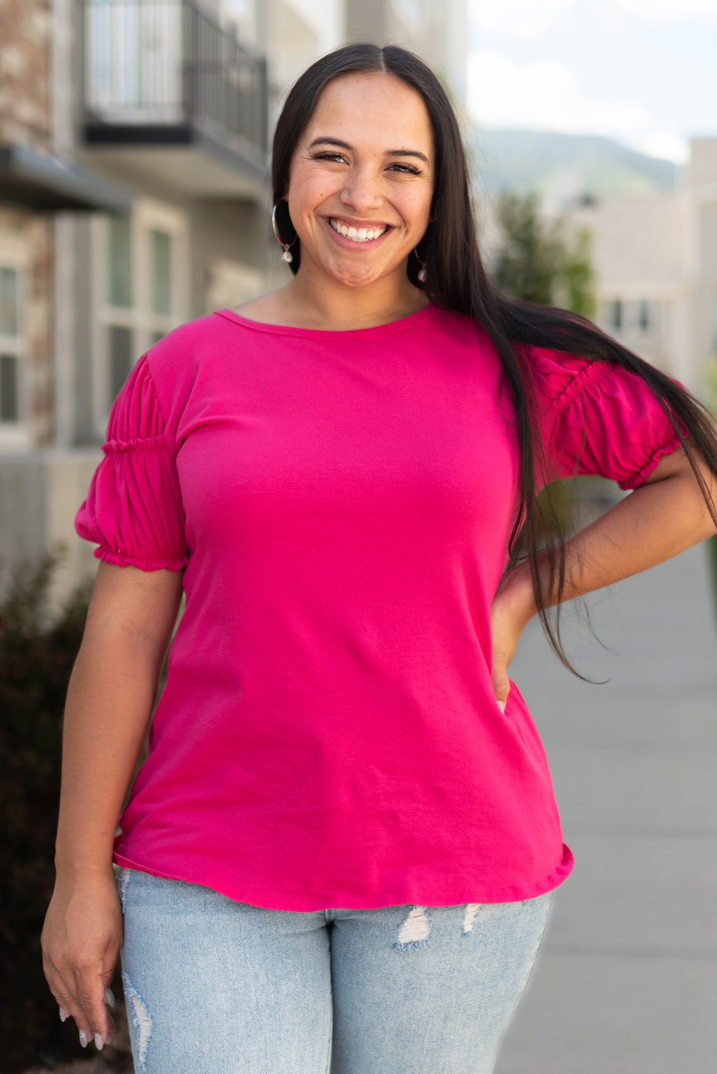 Short sleeve dark fuchsia top with gathered sleeves