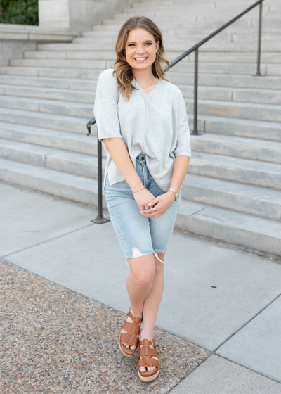 Short sleeve heather grey v-neck top