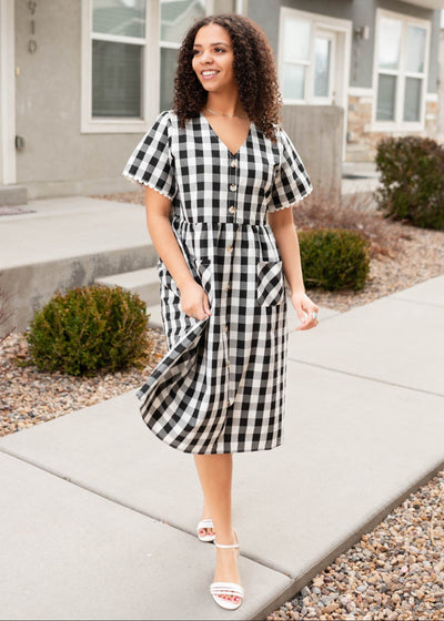 Back gingham button dress with front pockets