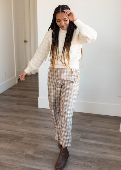 Cropped coffe plaid pants