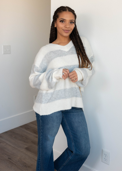 Long sleeve grey stripe sweater