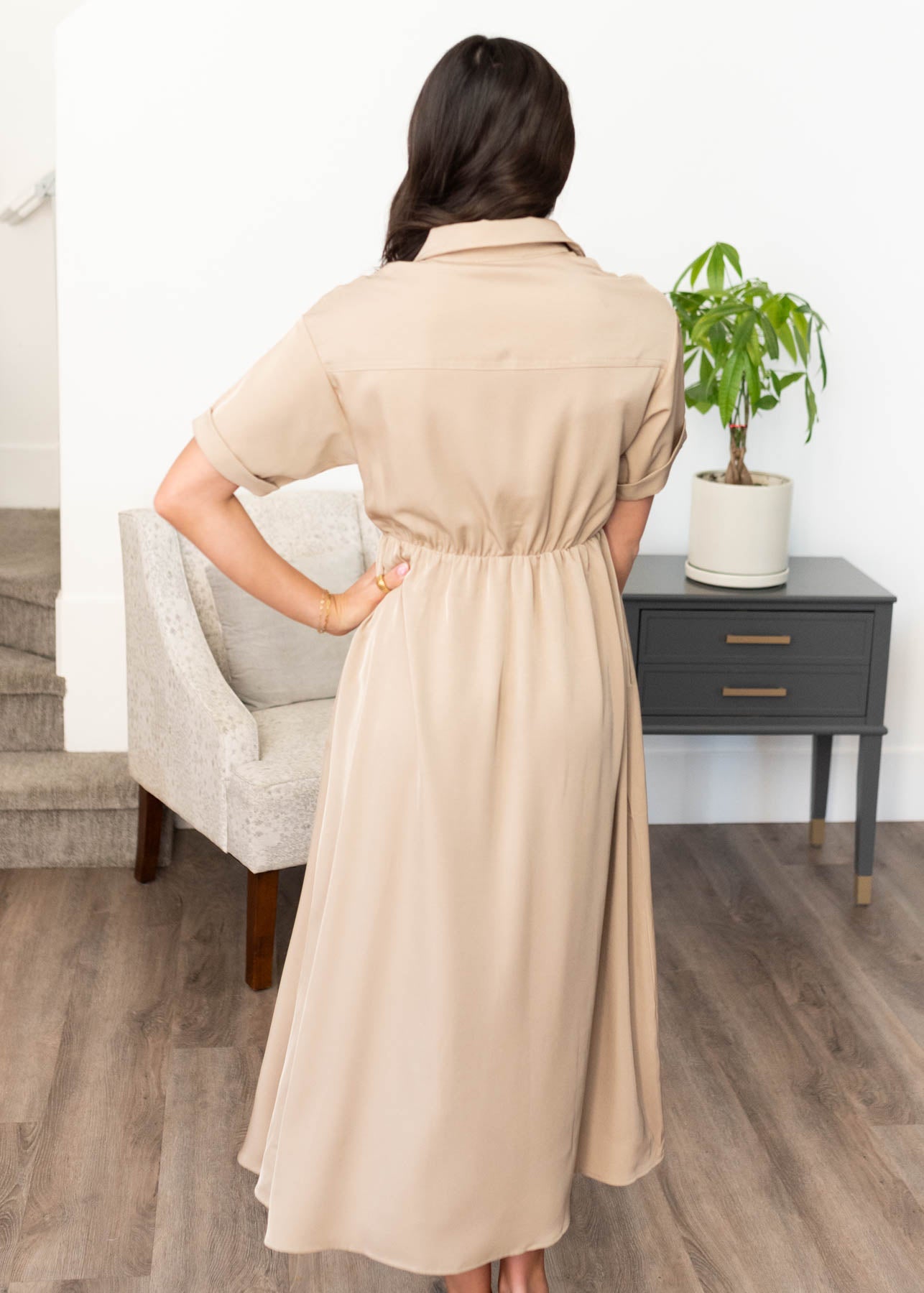 Back view of the taupe button down dress