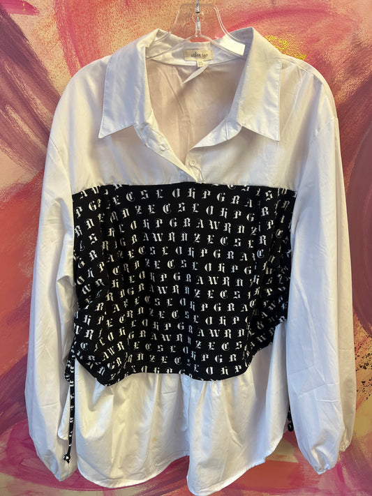 (3X) Black and White Top