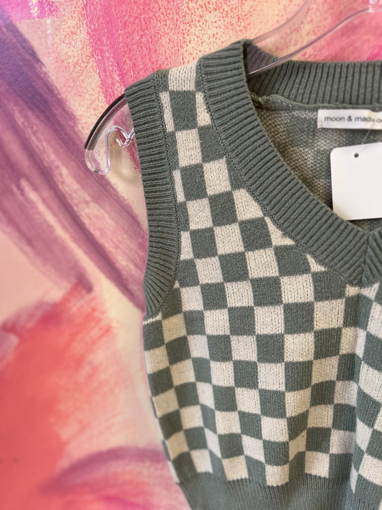 (MEDIUM) Checkered Short Sleeve Vest