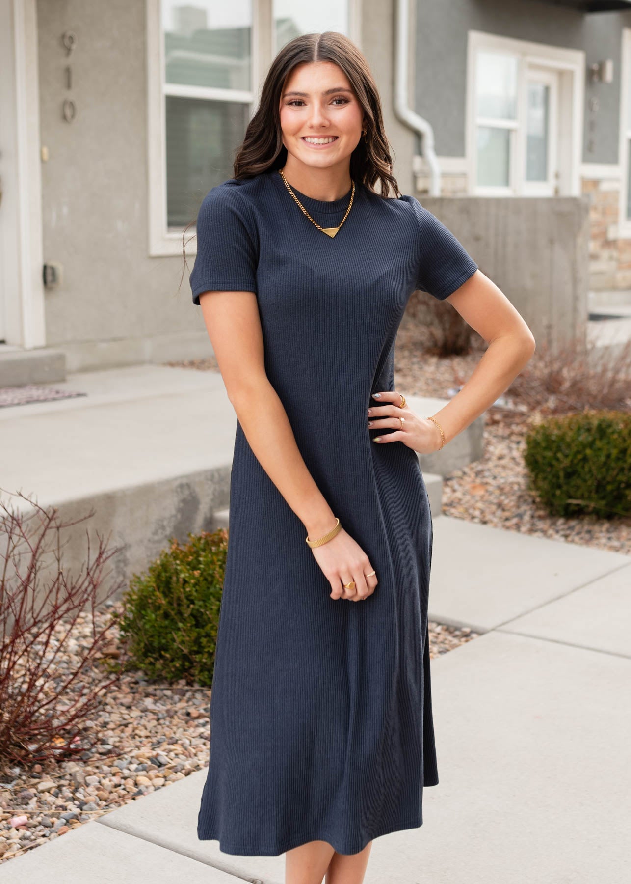 Navy ribbed t-shirt dress with short sleeves