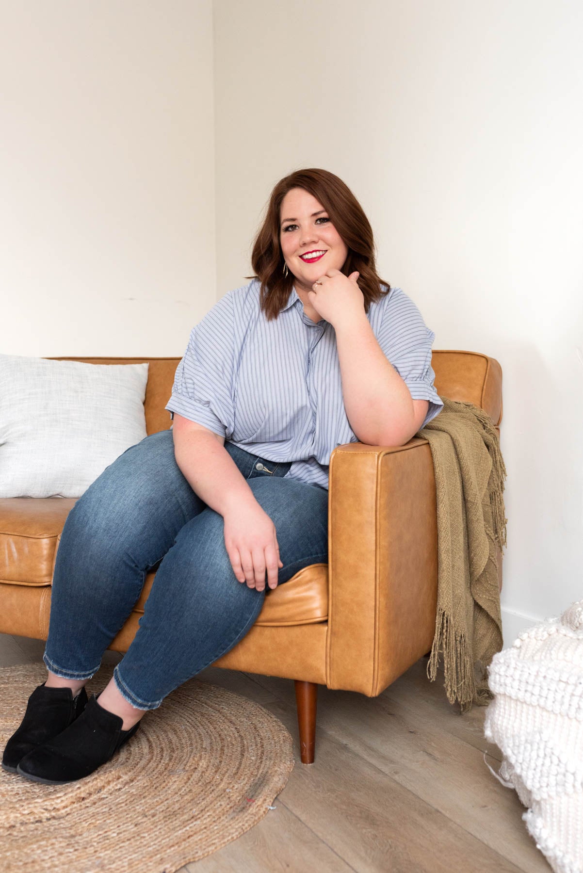 Light blue stripe top with short sleeves in plus size