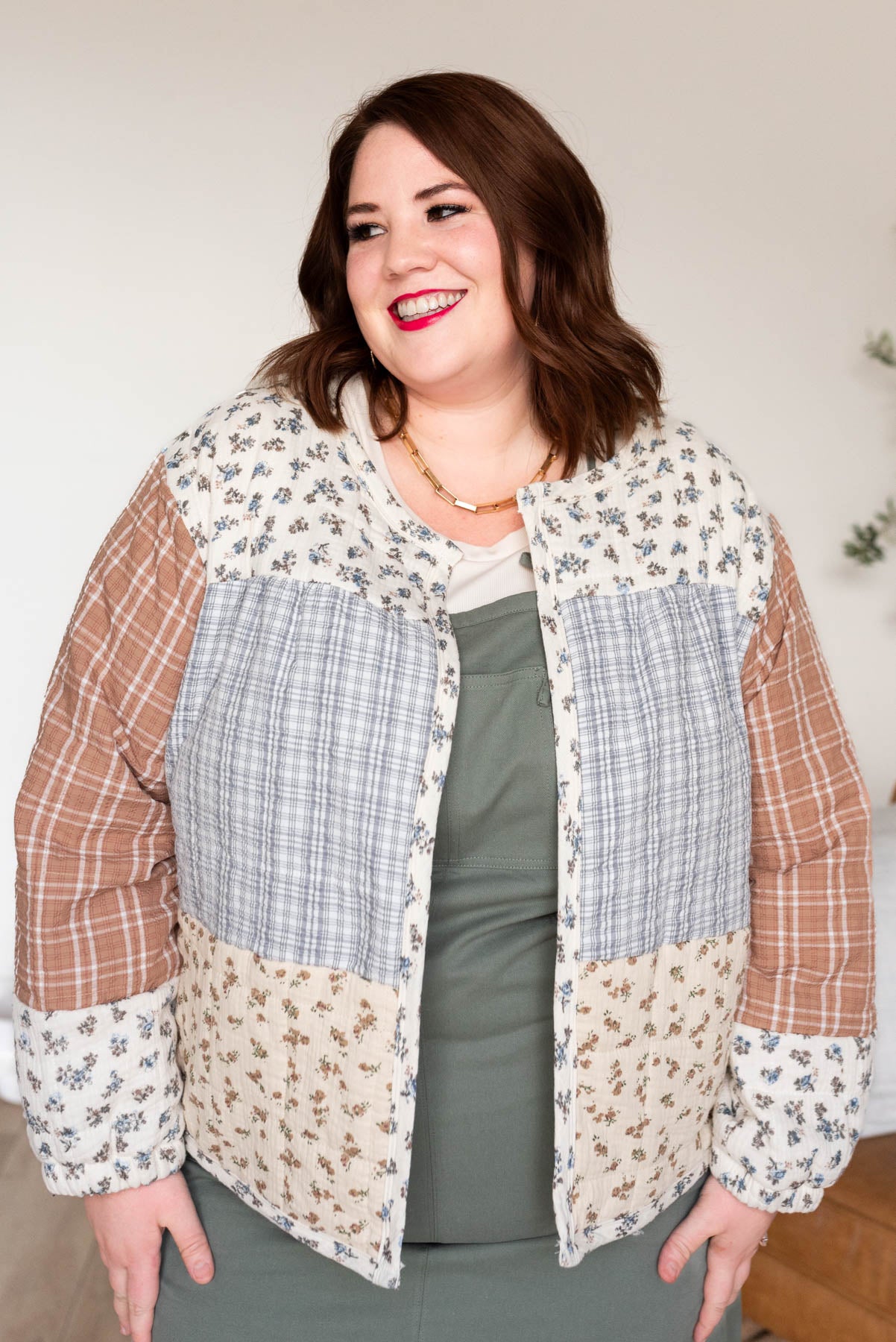 Long sleeve pattern block jacket in plus size