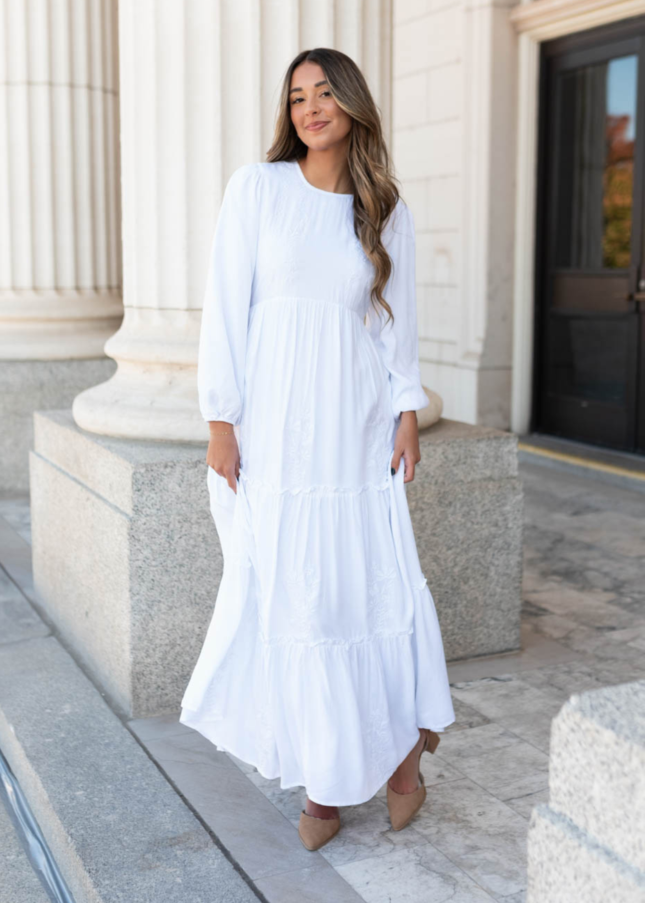 Long sleeve whtie embroidered dress