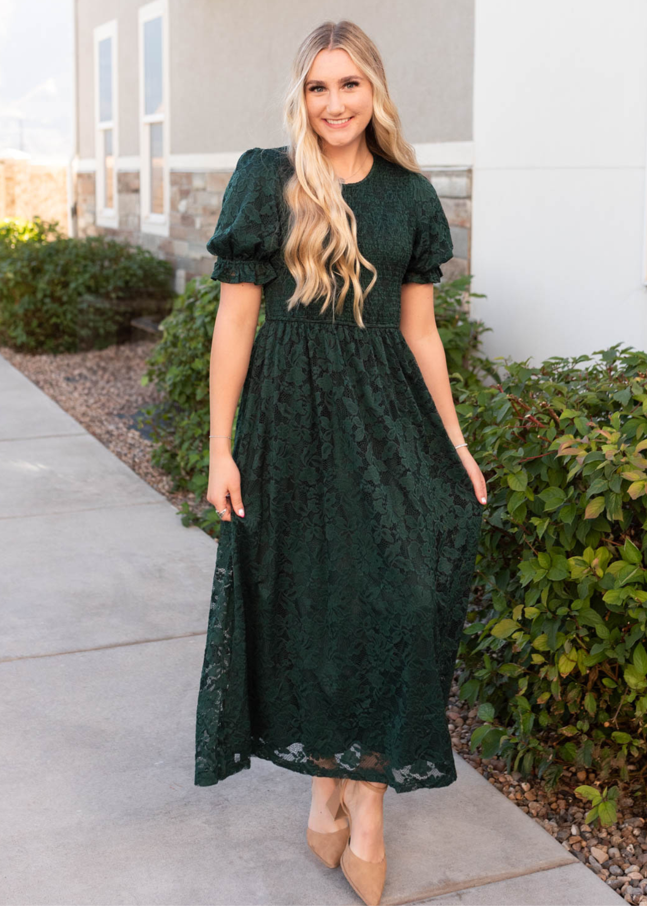 Midi emerald green lace dress