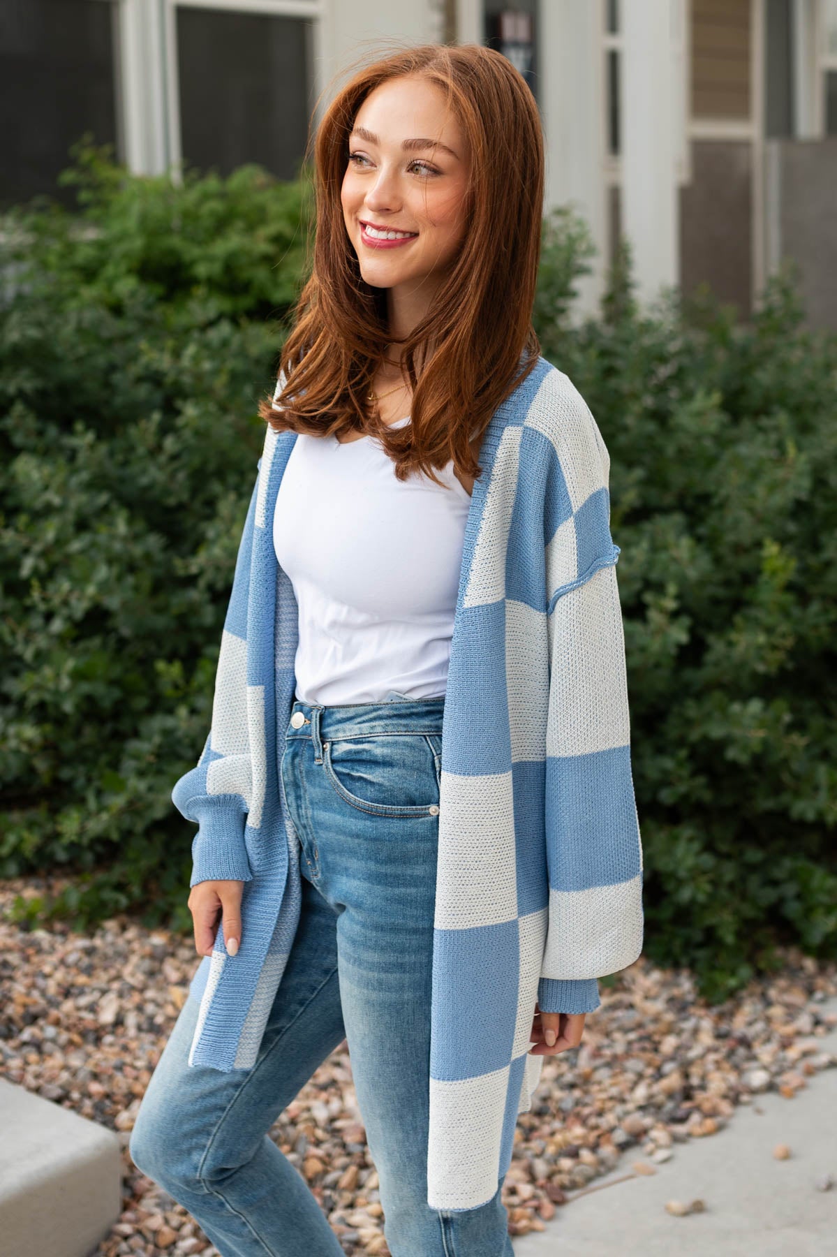 Long blue cardigan with blue cardigan