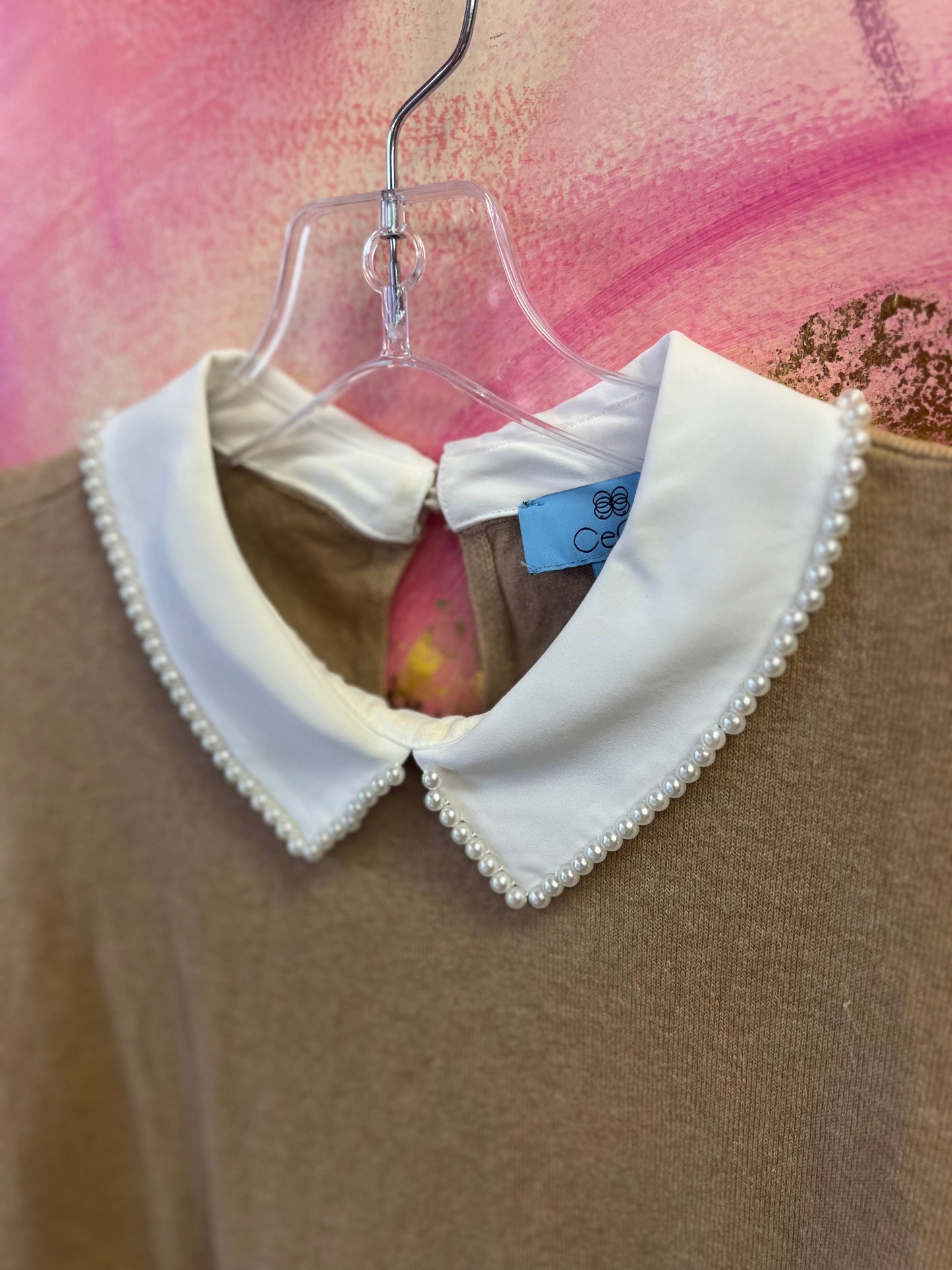 (LARGE) Pearl Collar Top