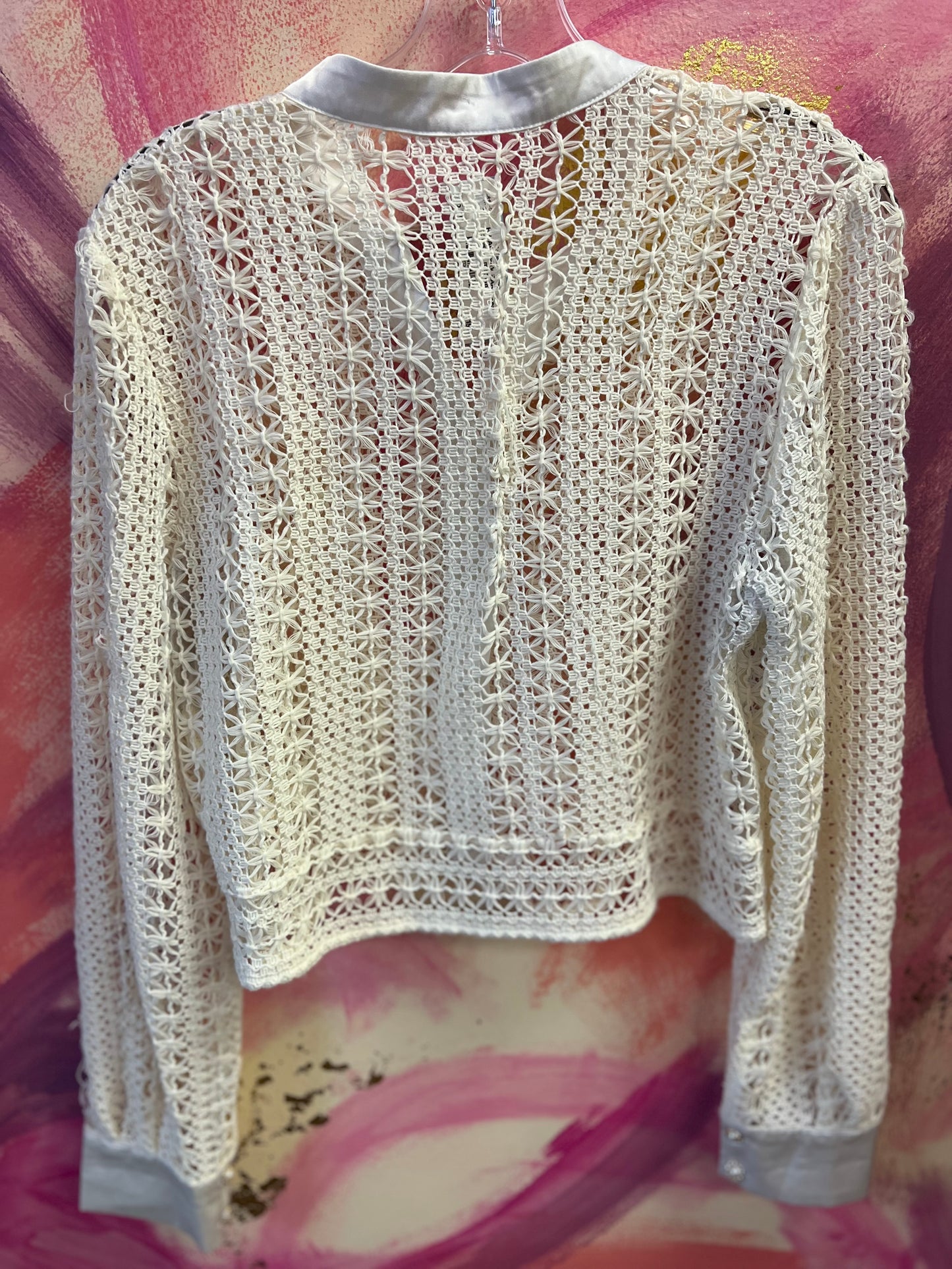 (MEDIUM) Cream Cover up