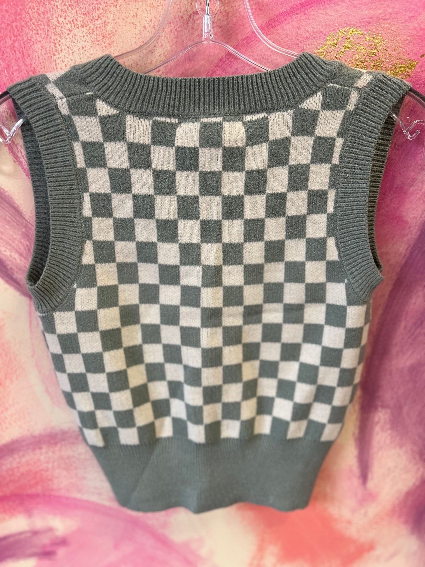 (MEDIUM) Checkered Short Sleeve Vest
