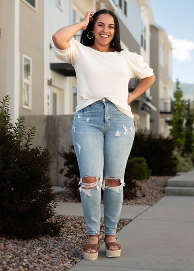 Short sleeve with cuffs cream top