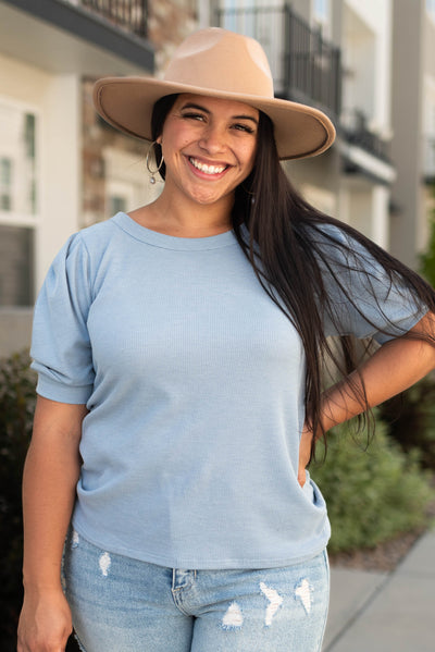 Short sleeve knit denim blue top