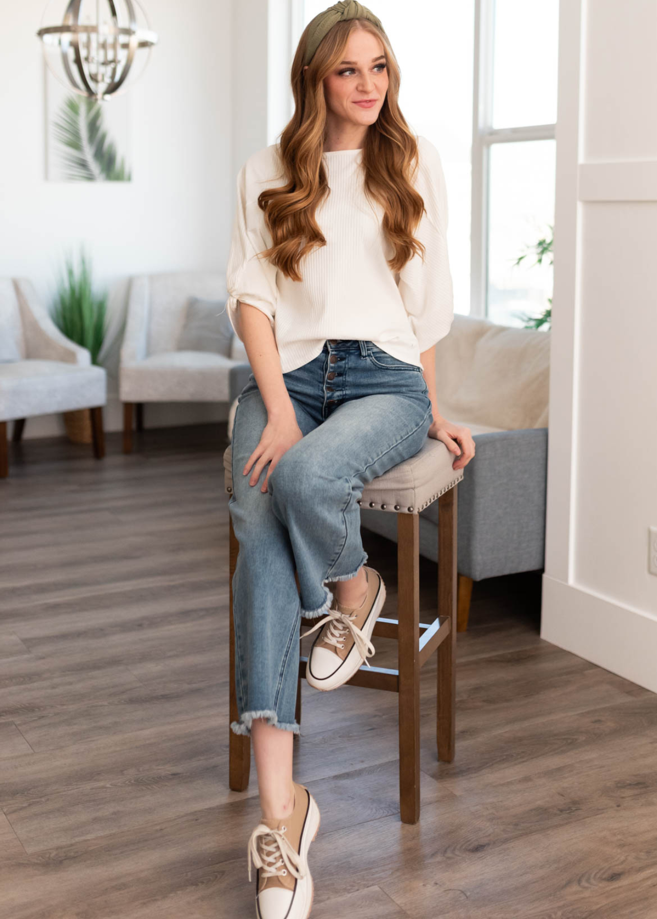 White twist sleeve top