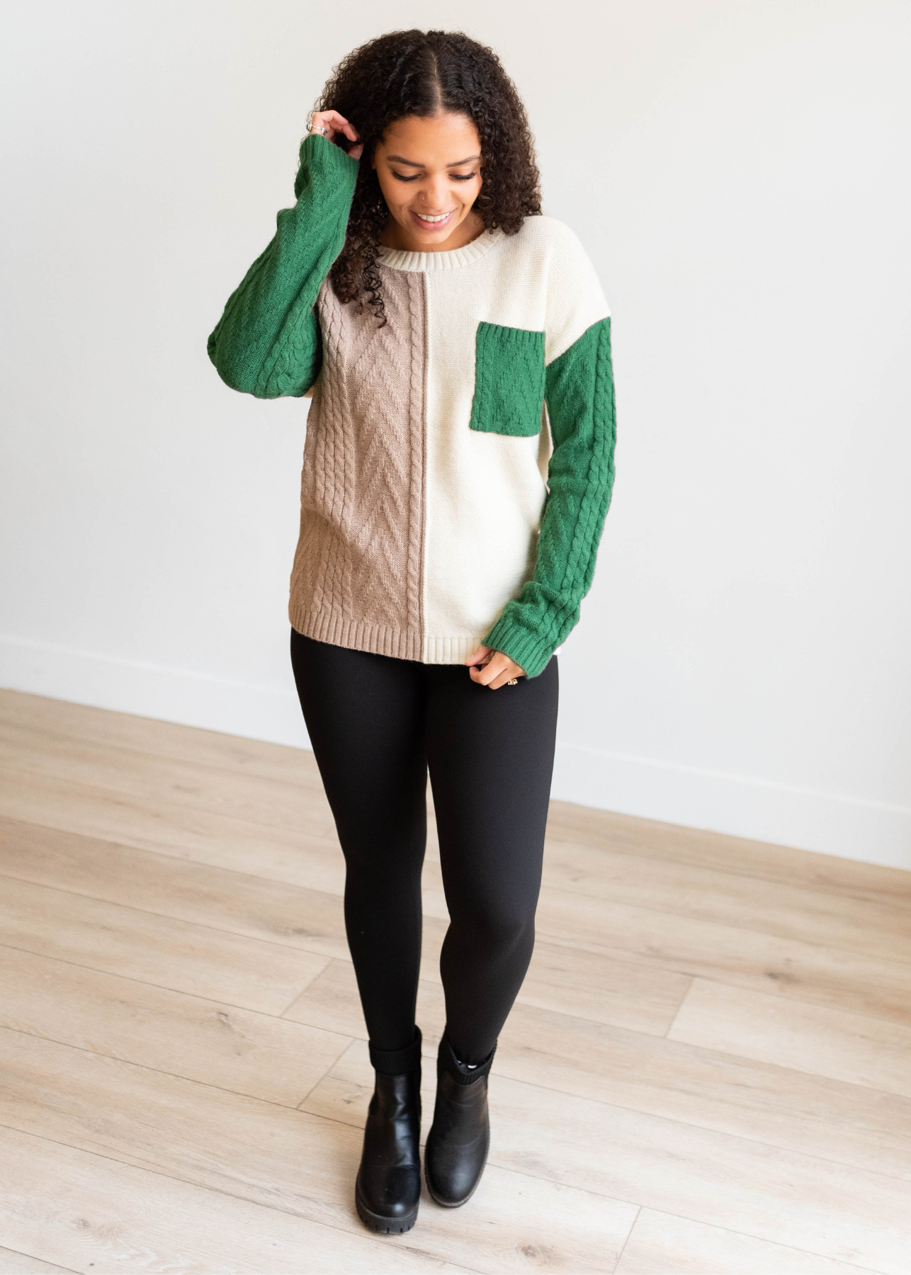 Green color block sweater with front pocket