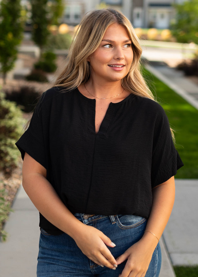 Black top with short sleeves