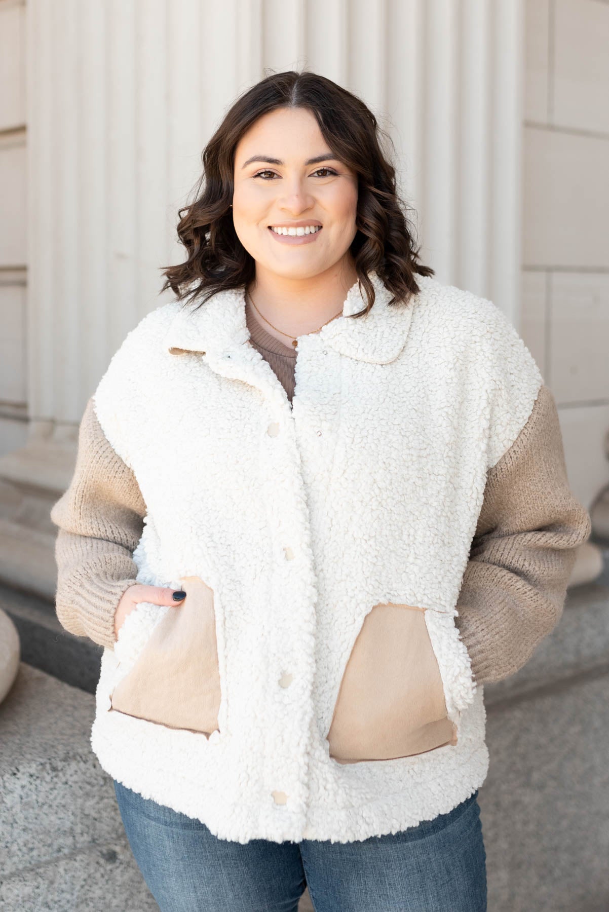 Long sleeve tuape fur sueded jacket in plus size