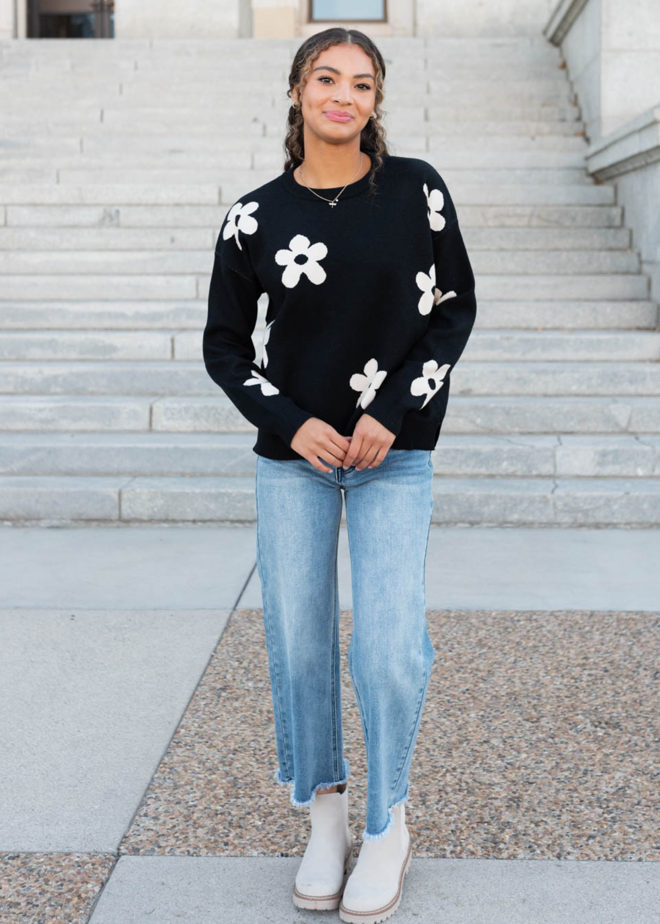 Long sleee black floral sweater