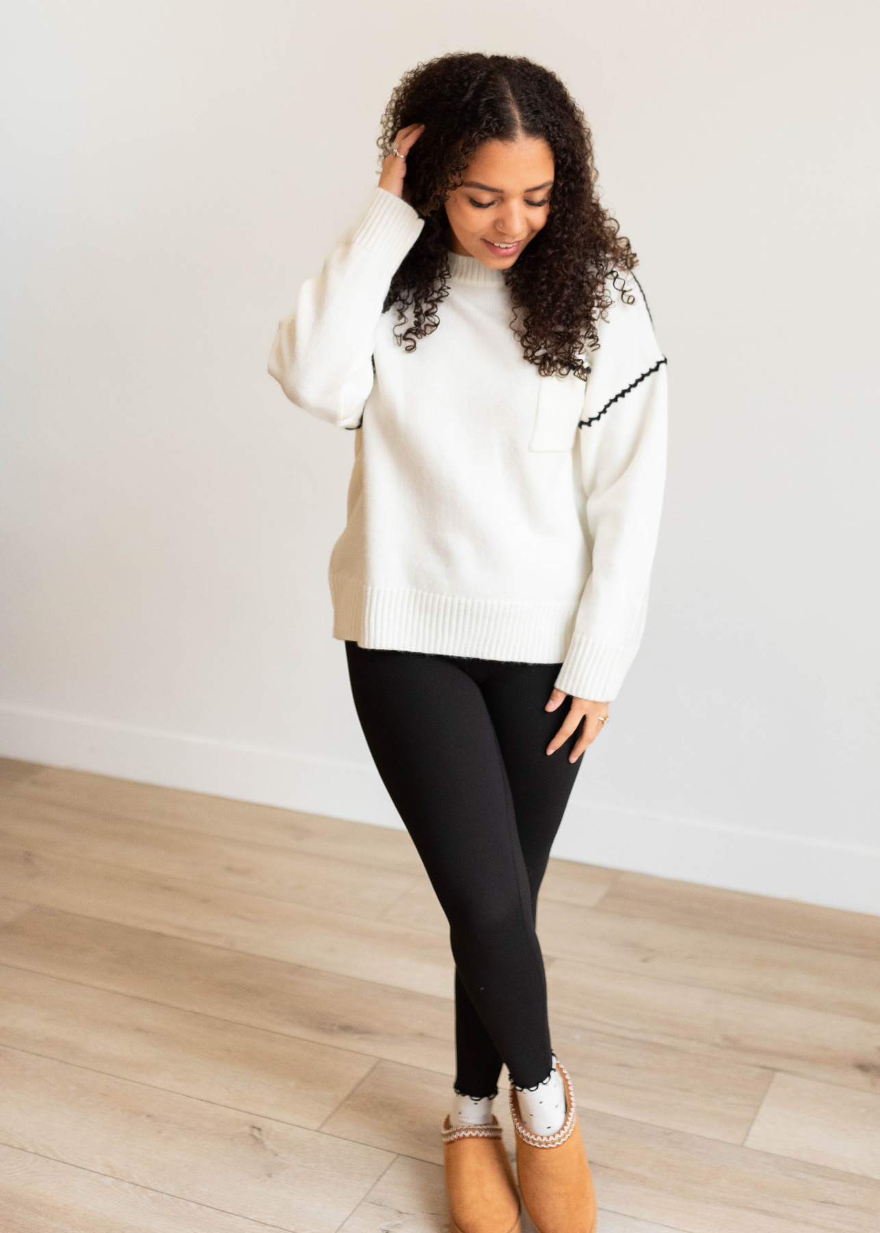 Long sleeve ivory knit sweater