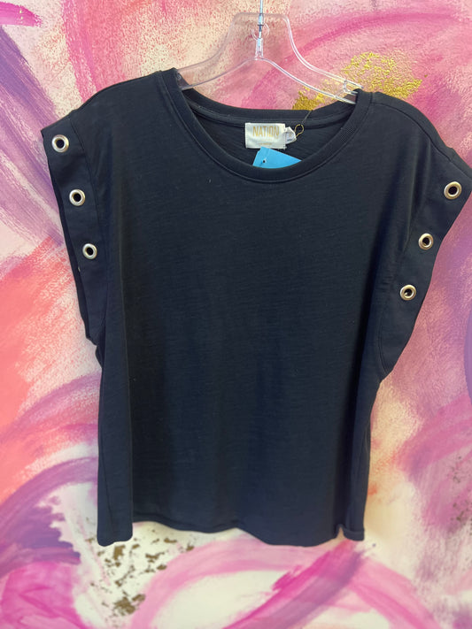 (MEDIUM) NWT Black Sleeveless Top