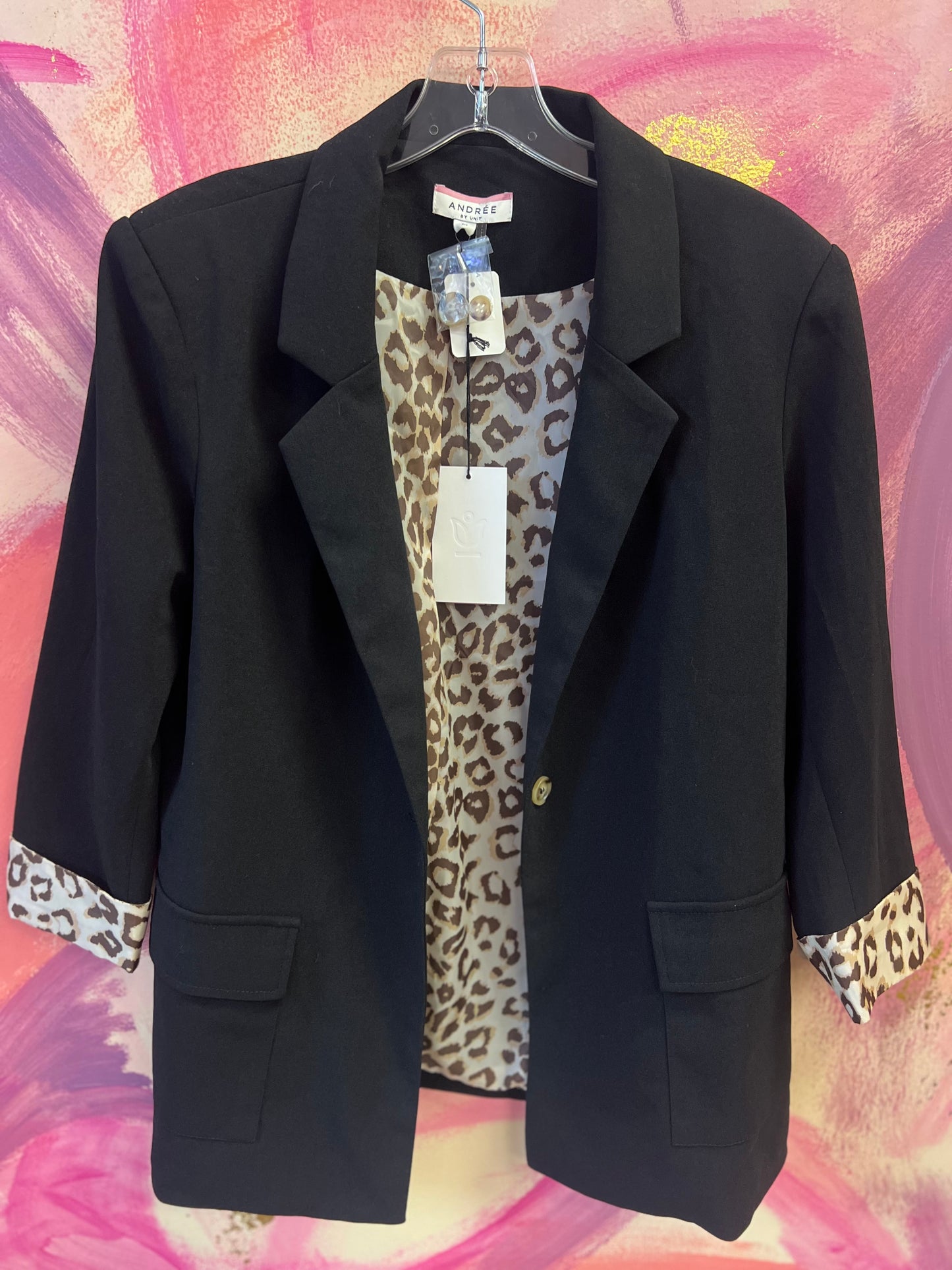 (MEDIUM) NWT Leopard Blazer