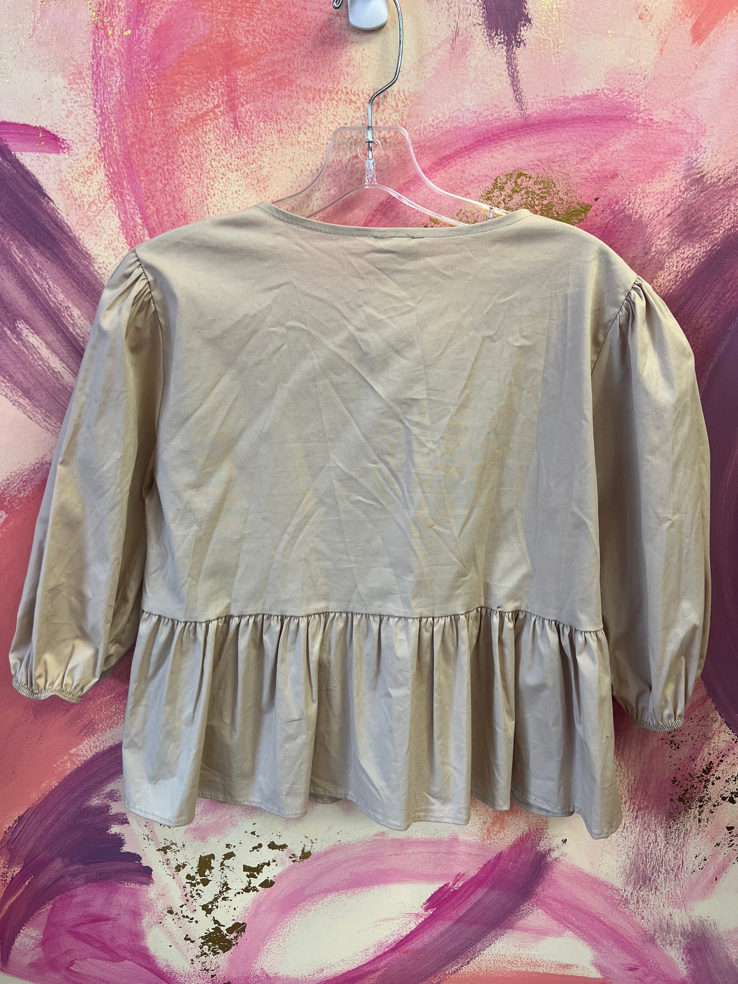 (MEDIUM) Blue Buttercup Tan Bow Top