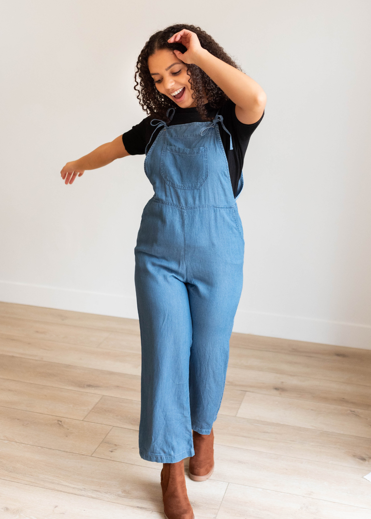 Indigo washed jumpsuit with pockets