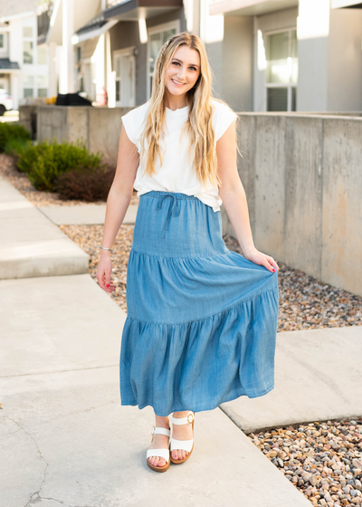 Tiered medium wash skirt