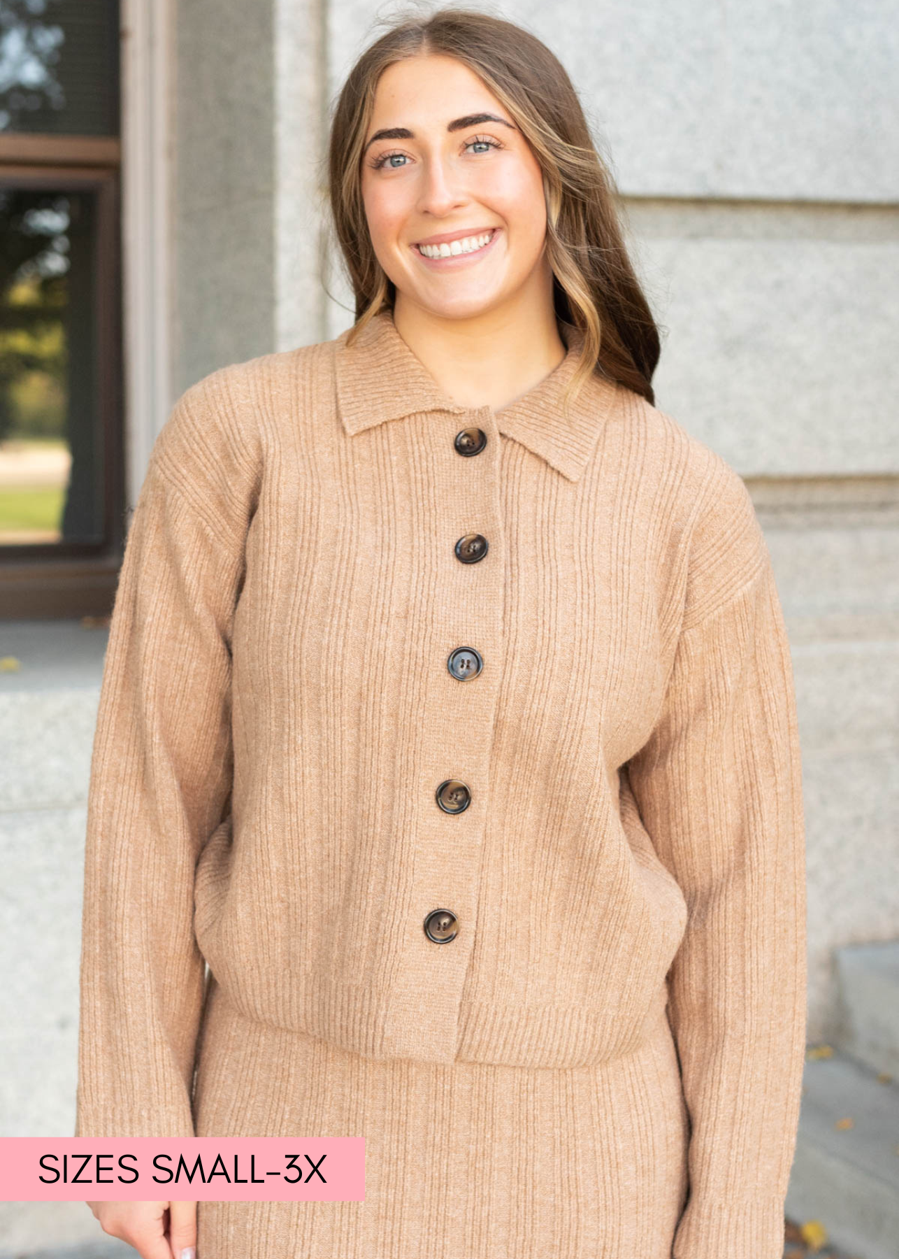 Button up collared came ribbled sweater