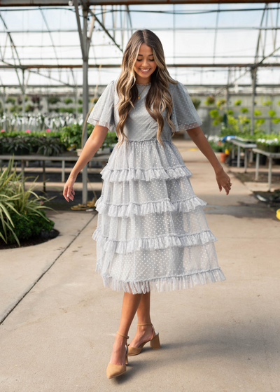 Grey blue ruffle dress with short sleeves