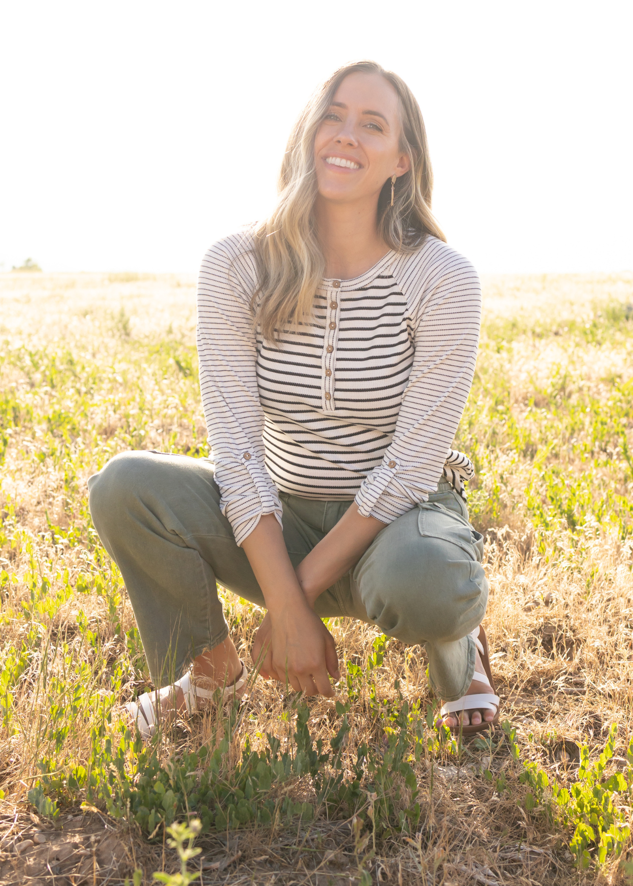 Army green jeans with pockets on the side