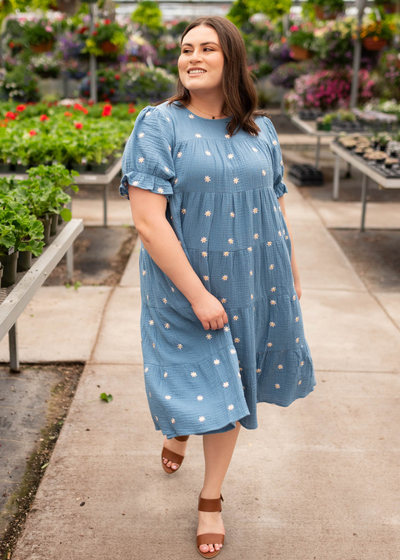 Plus size blue floral dot dress