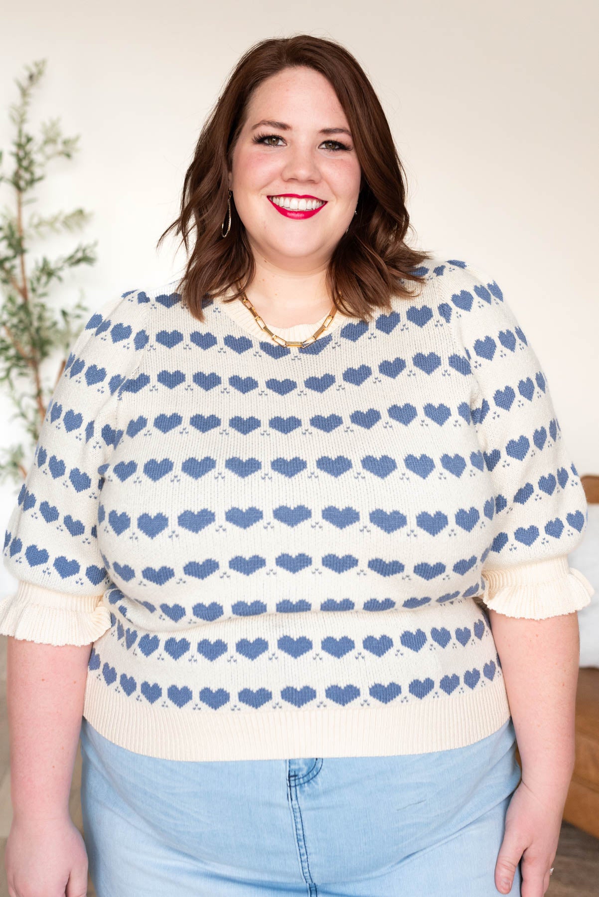 Short sleeve plus size heart stripe sweater